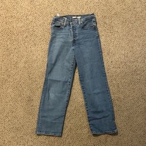 Levi’s Ribcage Straight Ankle Jeans Size 25